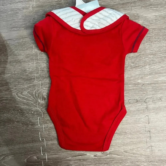 NWT MLB Washington Nationals Infant Bodysuit & Bib Set Red Unisex 6-9 Months - Picture 5 of 5